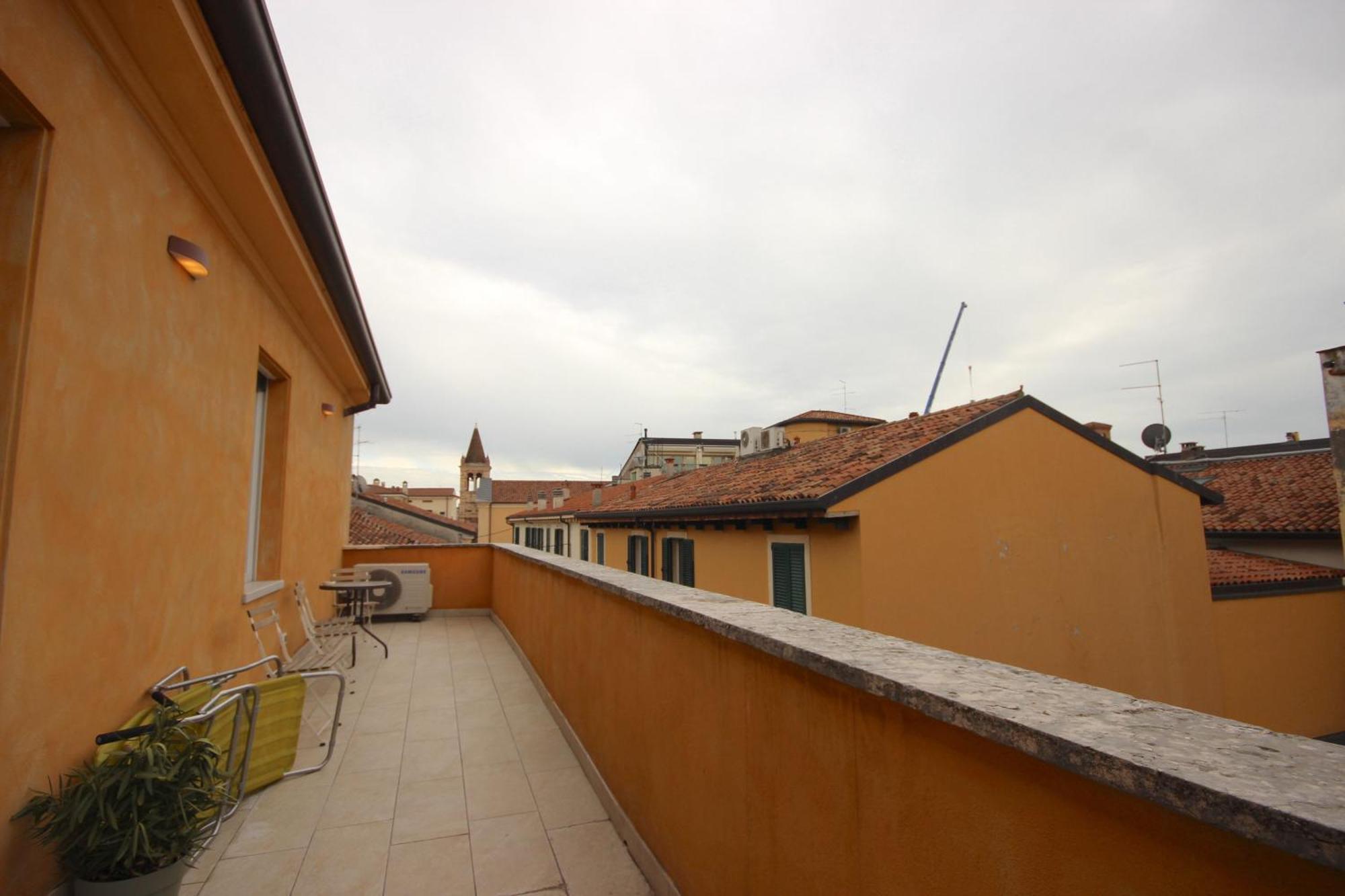 Vr Terrazza Arena Apartment *